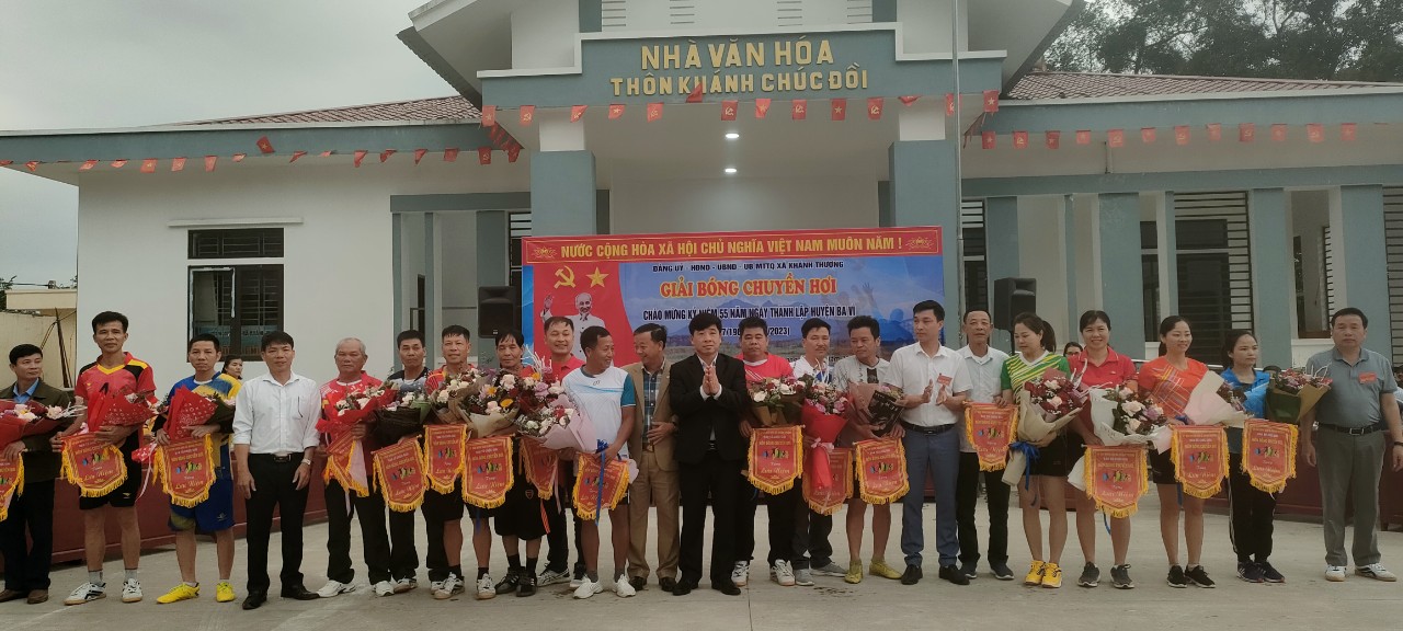 Xã Khánh Thượng tổ chức giải bóng chuyền hơi Nam, Nữ chào mừng kỷ niệm 55 năm ngày thành lập huyện Ba Vì ( 26/7/1968-26/7/2023).